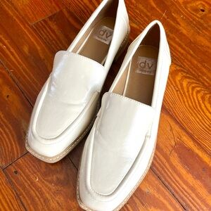 DV by Dolce Vita Women's Cream Loafers